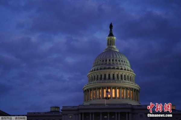 涨声操盘 美政府“停摆”持续 国税局近半员工被迫休假